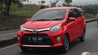 Mobil 7-seater memang cukup diminati di Indonesia, membuat LCGC 7-seater Calya ikut mencicipi manisnya penjualan. Selama November, sebanyak 1.058 unit Calya terjual. Total 13.194 unit Calya terkirim ke diler. Foto: Rangga Rahadiansyah
