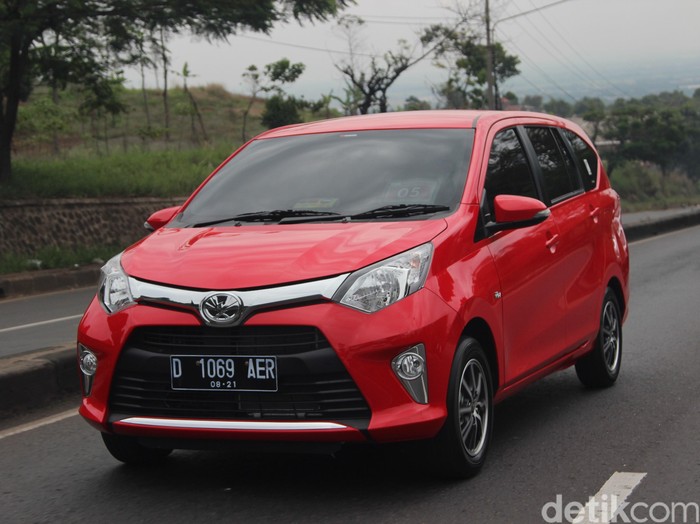 Pengiriman Pertama Toyota Calya ke Diler Garut Langsung Habis
