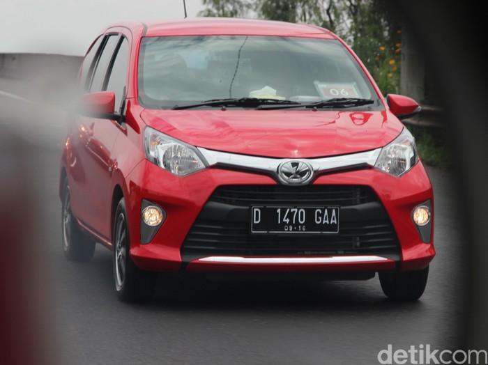 13 Tahun Jadi Mobil Terlaris, Dalam Sebulan Avanza Harus Tunduk Pada Calya