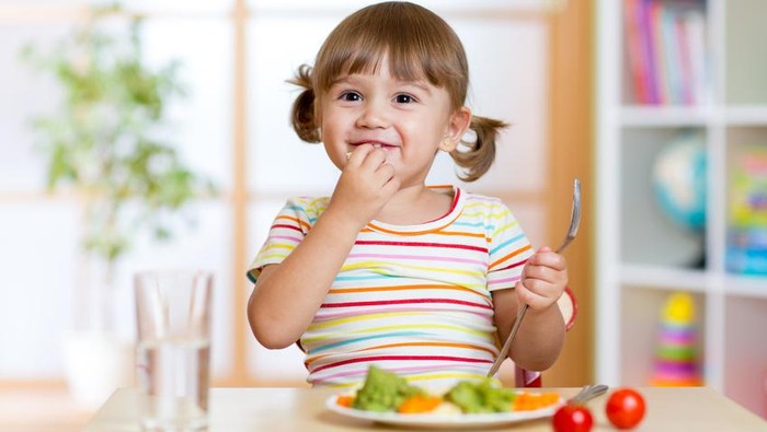 Si Kecil Lemas Dan Pucat Bisa Jadi Ia Perlu Diberikan 5 Makanan Kaya Zat Besi Ini