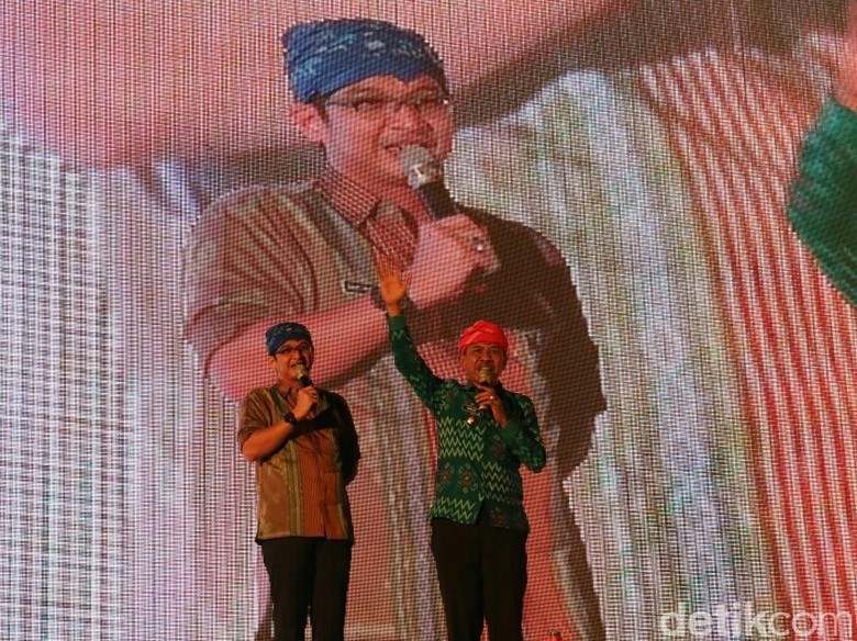 Pasha Ungu Tampil Khusus di Festival F8 Makassar Pasha Ungu Tampil Khusus di Festival F8 Makassar
