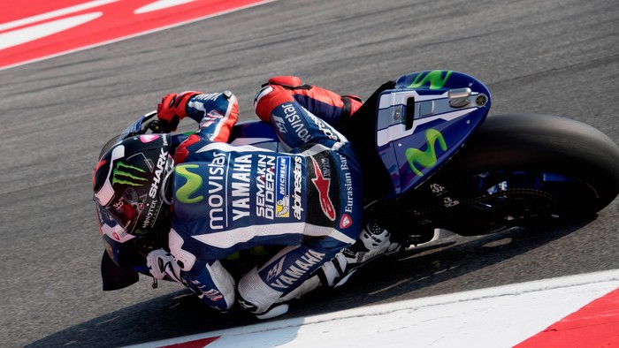 Lorenzo Raih Pole, Rossi Start Kedua di San Marino