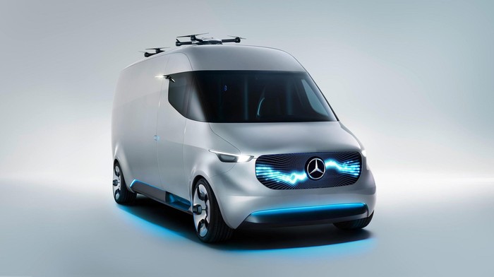 Ini Mobil Van Otomatis ala Mercedes-Benz