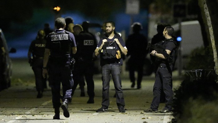 Rencana Teror ISIS di Paris Digagalkan, 3 Wanita Ditangkap