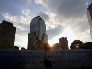 15 Tahun Berlalu, Warga AS Peringati Tragedi 9/11 dengan Ketabahan