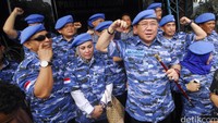 Nachroni mengatakan, syukuran ini dalam rangka merayakan HUT Partai Demokrat Ke15 dan Ulang Tahun Ketua Umum Demokrat Susilo Bambang Yudhoyono (SBY) ke-67.