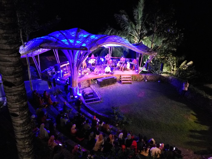 Dira Sugandi hingga Vina Panduwinata Meriahkan Ijen Summer Jazz 2017