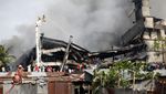 Pabrik Rokok di Bangladesh Ludes Terbakar