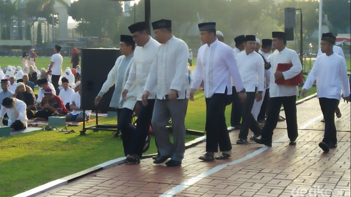 Dihadiri Komjen Syafruddin, Mabes Polri Sembelih 25 Ekor Hewan Kurban