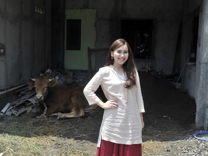 Raih Penghargaan, Ayu Ting Ting Tetap Ditanya Soal Raffi Ahmad