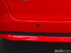 Sensor Parkir Belakang Wajib Ada di Semua Mobil di India