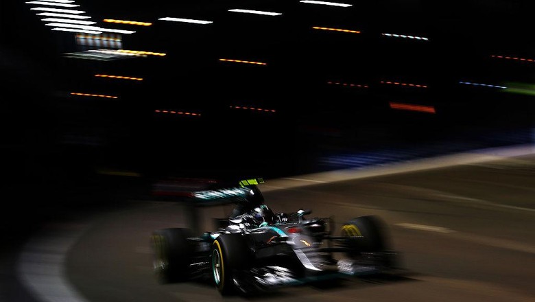 Menanti Duel Hamilton-Rosberg Plus Aksi Panggung Kylie Minogue dan Queen Menanti Duel Hamilton-Rosberg Plus Aksi Panggung Kylie Minogue dan Queen