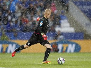 Hadapi Brugge, Schmeichel: Leicester Harus Jadi Diri Sendiri