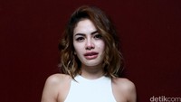 Namun ternyata kasus-kasus tersebut justru membuat karier Nikita Mirzani kian moncer. Pool/Palevi S/detikFoto.