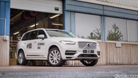Volvo XC90 yang merupakan bagian dari proyek Drive Me. Proyek ini disebut sebagai pengujian mobil otonom publik paling canggih dan ambisius. Foto: Volvo