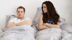 Agar Stres Tak Bikin Uring-uringan, Begini Baiknya Komunikasi Istri dan Suami