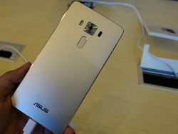 Ini Zenfone 3 Deluxe Special Edition yang Dijual Rp 11 Juta