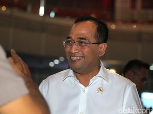 Libur Panjang Natal, Menhub: Penumpang Kereta dan Pesawat Naik