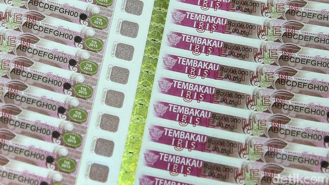Menyibak Alasan Cukai Rokok Naik Tahun Depan