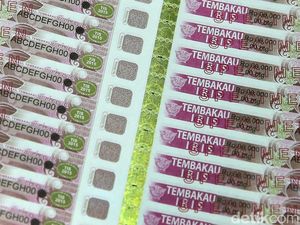 Tarif Cukai Rokok Batal Naik, Saham Gudang Garam Cs Menguat