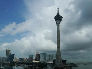 Turis Tewas Usai Bungee Jumping di Menara 233 Meter