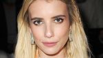 Gaya Bohemian Emma Roberts dengan Busana Seperti Motif Batik