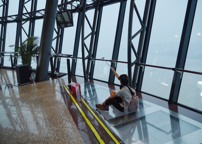 Mau Coba Berjalan di Langit Macau, Ini Spotnya!