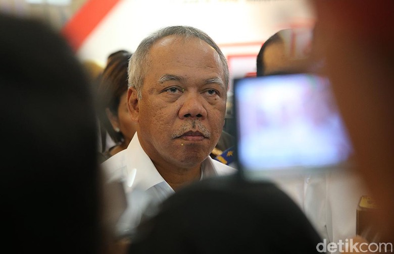 Menteri PUPR: Alih Fungsi Hutan Jadi Penyebab Banjir di Bima Menteri PUPR: Alih Fungsi Hutan Jadi Penyebab Banjir di Bima