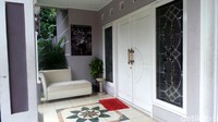 Tidak tampak aktivitas di rumah itu.