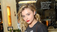 Chloe pada acara After Party New York Fashion Week 2016 di New York, AS pada Selasa (13/9/2016) waktu setempat. Rabbani and Solimene Photography/Getty Images for Coach/detikFoto.