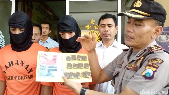 Dua Pengedar Ganja di Kalangan Pelajar Diringkus