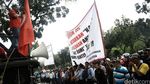 Eks Karyawan Trans Batavia Demo di Kantor Ahok