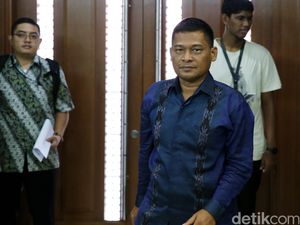 Mengintip Tarif Makelar Kasus PNS Pengadilan Pemiliki 19 Mobil