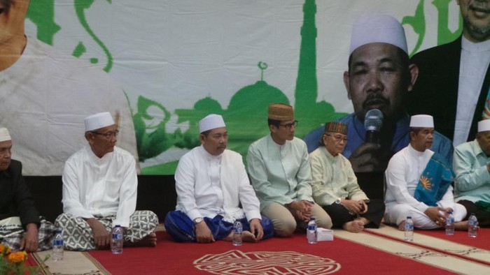 Sandiaga ke Warga: Jangan Benci Gubernur Sekarang, Tapi Jangan Pilih Lagi