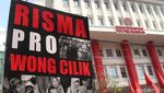 Aksi Dukung Risma Maju di Pilgub DKI