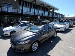 Siapa Mau Naik Mobil Tanpa Sopir Uber?