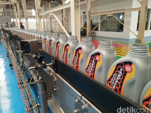 Trik Bedakan Oli Asli dan Palsu