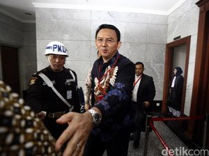 Menhub dan Ahok Rencanakan Bus Premium Layani Penduduk di Perumahan Mewah
