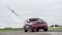 Area pembuktikan dilakukan di Blyton Park Driving Center, Lincolnshire, Inggris. Sebuah sirkuit yang memiliki panjang 1,8 mil. Pool/dok. Jeep.