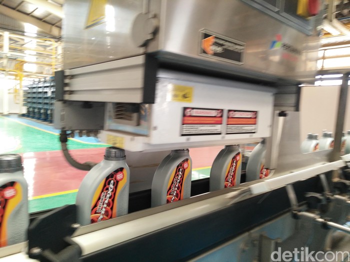 Pertamina Lubricants Ramaikan Pameran Motor IMOS 2016