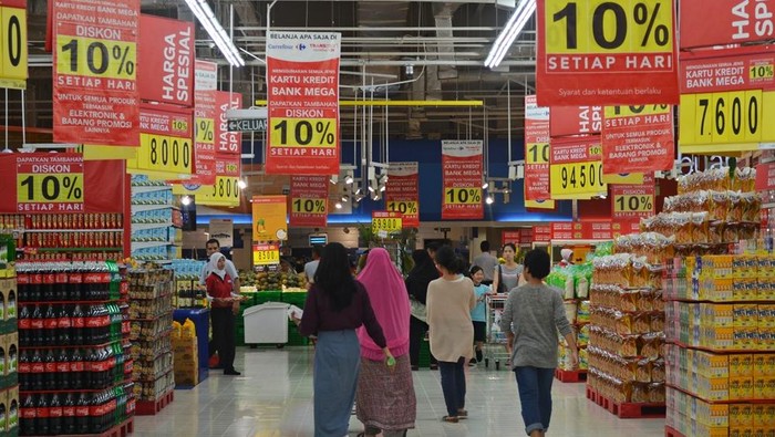 Gratis 1 Botol Coca Cola dengan Pembelian Produk di Transmart Carrefour
