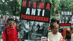 Aksi Dukung Risma Maju di Pilgub DKI