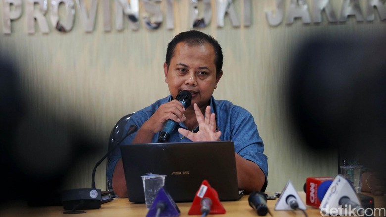Pasang Foto Aksi 212 di WhatsApp, Ketua KPU DKI: Saya Netral di Pilgub Pasang Foto Aksi 212 di WhatsApp, Ketua KPU DKI: Saya Netral di Pilgub