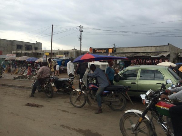 Kamerun termasuk negara yang masih menutup diri karena COVID-19. Data-data CNN ini masih bisa berkembang secara dinamis karena keterbatasan konfimasi ke sejumlah negara (Foto: Mokhammad Ediiadi/dTraveler) Kamerun termasuk negara yang masih menutup diri karena COVID-19. Data-data CNN ini masih bisa berkembang secara dinamis karena keterbatasan konfimasi ke sejumlah negara (Foto: Mokhammad Ediiadi/dTraveler)