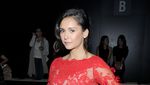 Red Hot Nina Dobrev Seksi Dengan Dress Menerawang