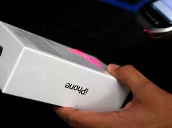 Euforia Pemilik Pertama iPhone 7