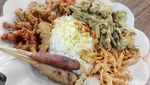Pedasnya Bebek Crispy dengan Paduan Dua Jenis Sambal Khas Bali