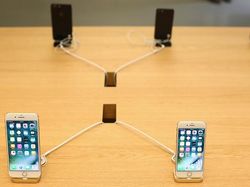 Euforia Pemilik Pertama iPhone 7