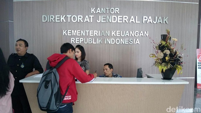 Pegawai Mengeluhkan Potongan Pajak Baru