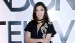 Pesona Para Seleb Wanita di Indonesia Television Awards 2016